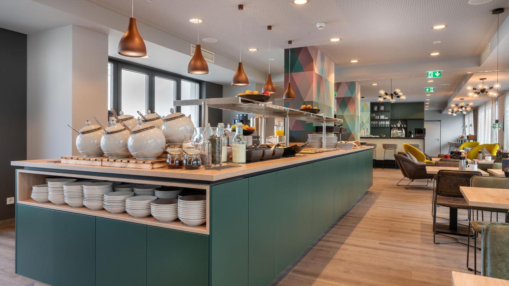 - The Niu, Charly Frankfurt By Ihg Hotel